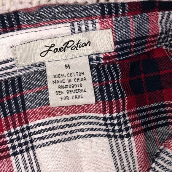 Love Potion medium red flannel button down shirt - Picture 4 of 5